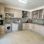 Heilige Efigenie By Interhome Dom wakacyjny Lourinhã